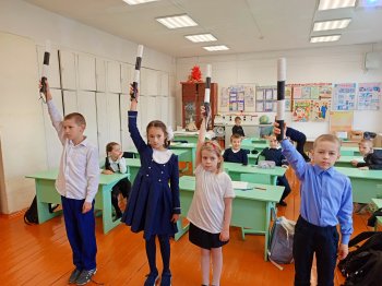 ЗАНЯТИЕ В ОБЪЕДИНЕНИИ "ЗЕЛЕНЫЙ СВЕТ"